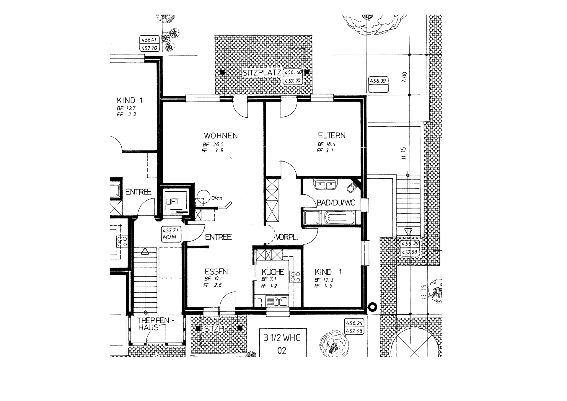 Vorher/Nachher Animation: technischer Grundriss mit Massketten und Bauteilen